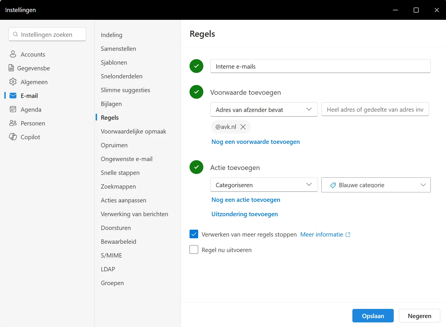 Interne e-mails automatisch categoriseren